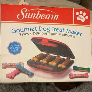 Sunbeam Red Dog Treat Maker